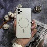 Матовий чохол MagSafe мінімалістичний дизайн захист і стиль Lume Case для iPhone 11 White