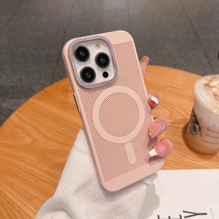 Чохол протиударний Breeze Magsafe для iPhone 11 Pro Pink