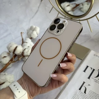 Матовий чохол MagSafe мінімалістичний дизайн захист і стиль Lume Case для iPhone 15 Pro Light Gold