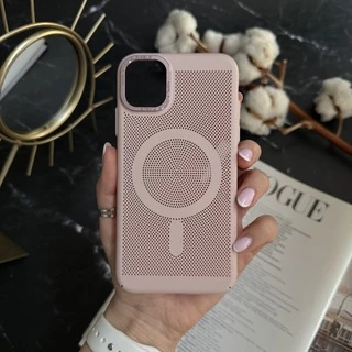 Чохол протиударний Breeze Magsafe для iPhone 11 Pink